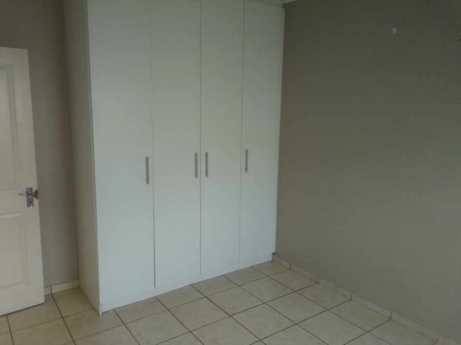 2 Bedroom Property for Sale in Southernwood Eastern Cape